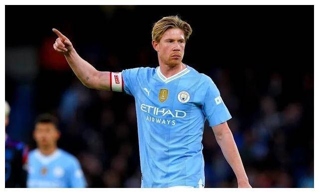 九游游戏官网-德布劳内迎来十五赛季出色发挥，法国队观众热烈欢呼！观众掌声雷动-九游游戏官网